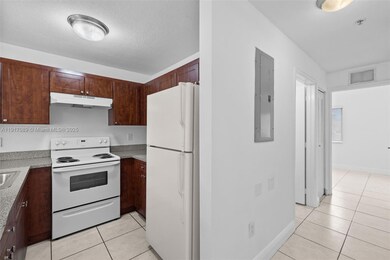 2493 W 78th St unit 103, Hialeah, FL 33016 - photo 3