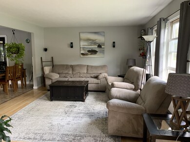 390 Tunnel St, Readsboro, VT 05350 - photo 4