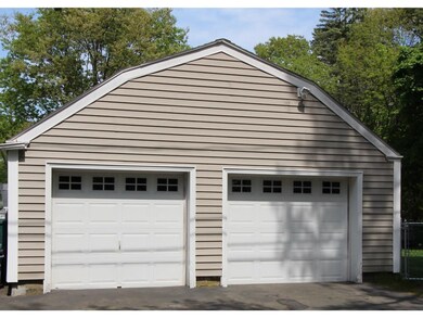 28 Doris Ave, Portsmouth, NH 03801 - photo 5