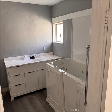 1746 W 38th Place, Los Angeles, CA 90062 - photo 7