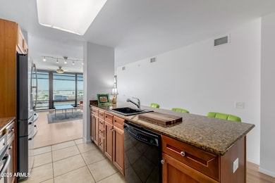 Optima Biltmore Towers unit 1125, Phoenix, AZ 85016 - photo 7