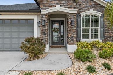 7-web-or-mls-162 Atlanta Dr (7 of 54)