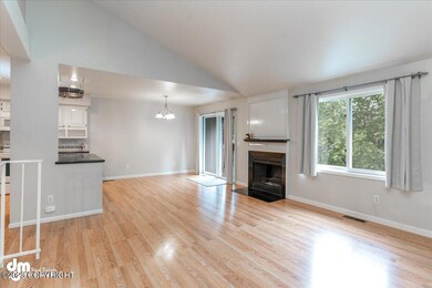 07-Living Room_ELI03129-Edit