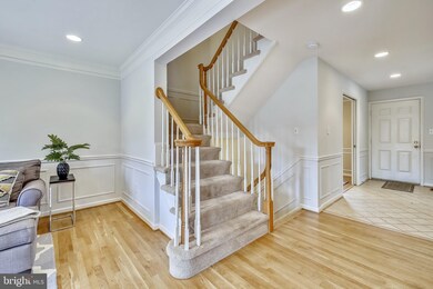 10706 Brewer House Rd, Rockville, MD 20852 - photo 7