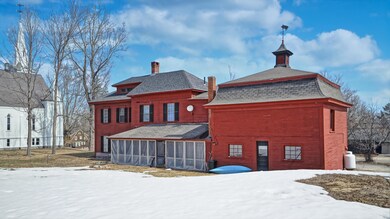 43 S High St unit 3, Bridgton, ME 04009 - photo 3