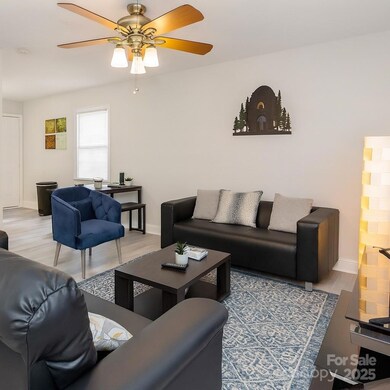 4101 Atmore St, Charlotte, NC 28205 - photo 3