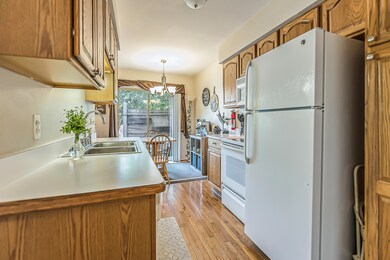 3027 Forest Creek Ct, Ann Arbor, MI 48108 - photo 5