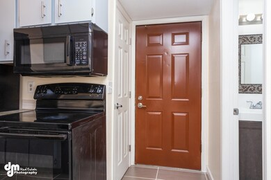 Entryway 4076-FULL