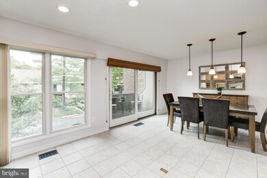 5434 Ring Dove Ln, Columbia, MD 21044 - photo 4