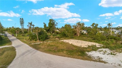 View of home's community