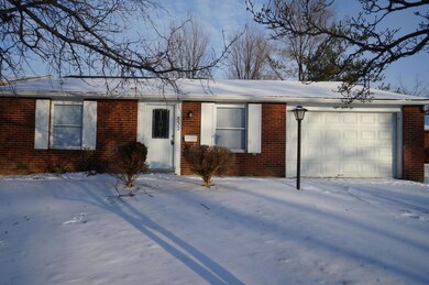 832 Ivy Brush Ct, Columbus, OH 43228 - photo 2