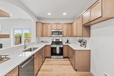 312 N Viewmont Ct unit 8/1 Canyon, Greenacres, WA 99016 - photo 2