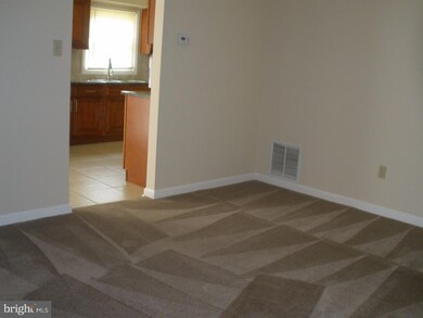 15 Elsin Ln, Willingboro, NJ 08046 - photo 3