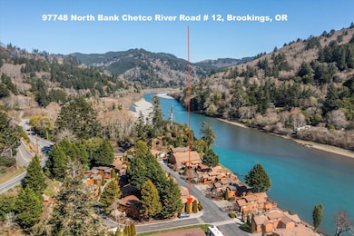 25-Chetco River Road-44