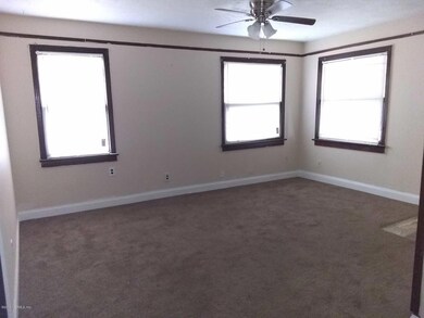 DA6D3764-83C6-42A9-902A-7466599B3012