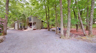 401 Surrey Dr, Hawley, PA 18428 - photo 3