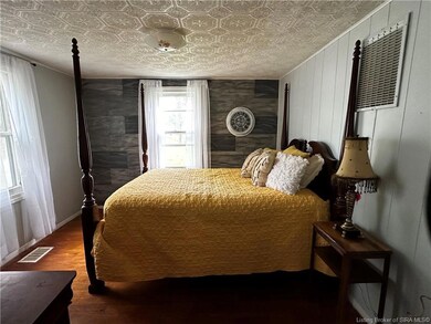 1218 Mann Ave, Austin, IN 47102 - photo 6