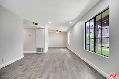 2260 E Avenue q4 unit 48, Palmdale, CA 93550 - photo 5