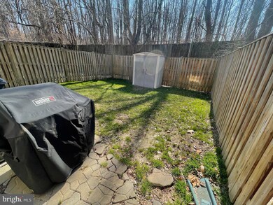 1066 Karen Blvd, Capitol Heights, MD 20743 - photo 4