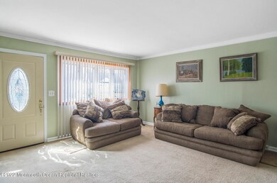 _RMJ7452 living room