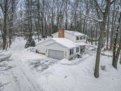 350 Horseshoe Ct, Plainwell, MI 49080 - photo 2