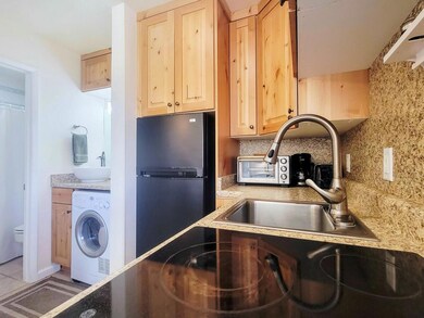 Kitchen1
