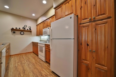 36306 Pine Bay Cir unit 104, Crosslake, MN 56442 - photo 5