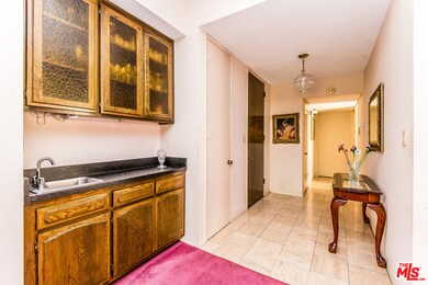 100 S Wetherly Dr unit 3, Los Angeles, CA 90048 - photo 3