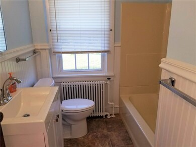 286 Paradise Ave, Middletown, RI 02842 - photo 6