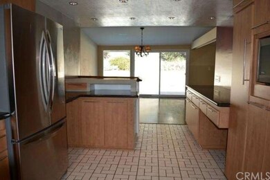 Nice view to pool and dining areas