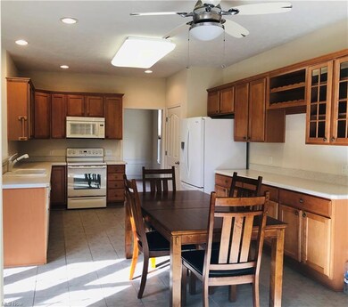 Large eat in kitchen