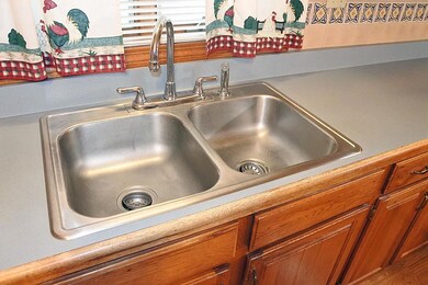 155 Dorr Dr unit 3, Rutland, VT 05701 - photo 5