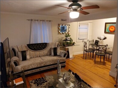 33 Paragon Rd unit 2, West Roxbury, MA 02132 - photo 3