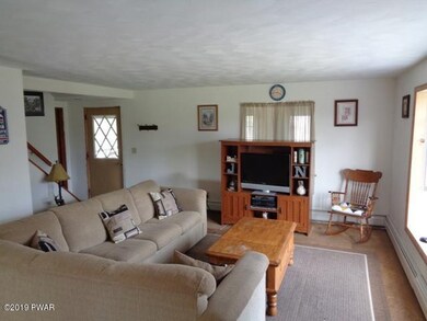 475 Rowland Rd, Greeley, PA 18425 - photo 7