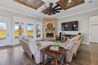 140 Clayton Crossing, Springtown, TX 76082 - photo 7