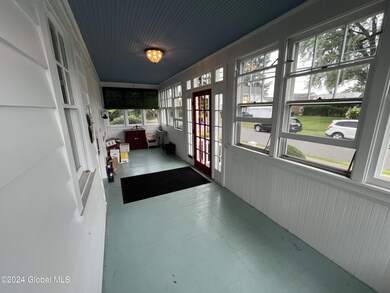 41 Meadowlawn Ave, Troy, NY 12180 - photo 6