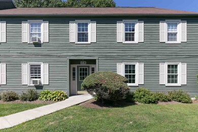 37 Twin Oaks Terrace unit 37, South Burlington, VT 05403 - photo 3