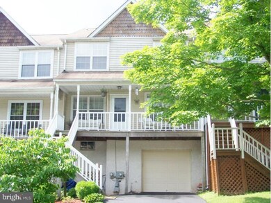 48 Cottonwood Dr, Southampton, PA 18966 - photo 2