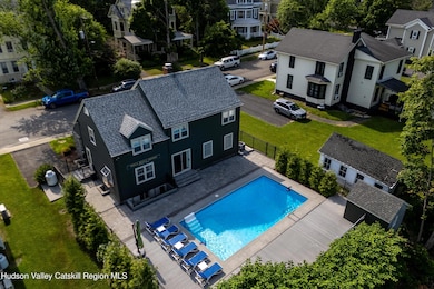 03-19 Elm St-42