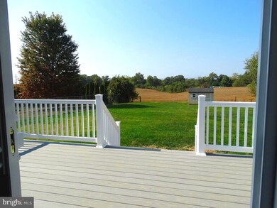 3719 Sycamore Grove Rd, Chambersburg, PA 17202 - photo 4