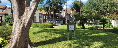 1077 Country Place Dr unit 1077, Houston, TX 77079 - photo 3