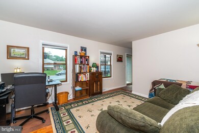 7 Angus Dr, Stevens, PA 17578 - photo 4