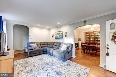 29 Edgewood Rd, Broomall, PA 19008 - photo 4