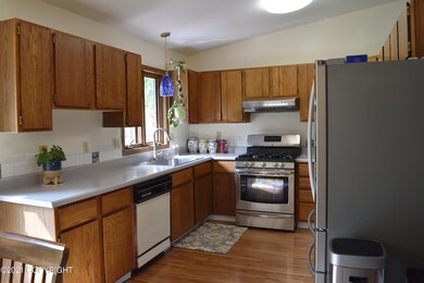 KitchenView
