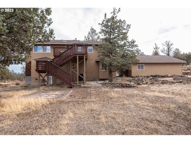 21037 Gift Rd, Bend, OR 97701 - photo 5
