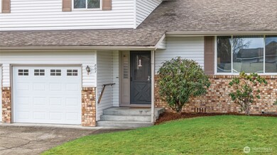 807 Wayne Dr, Centralia, WA 98531 - photo 2