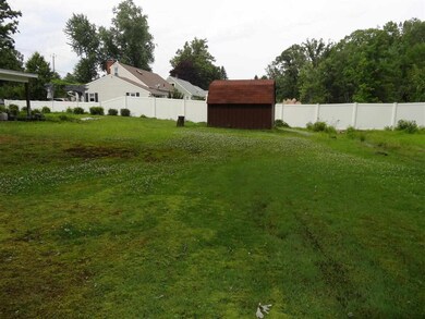 812 Whitney Dr, Schenectady, NY 12309 - photo 4