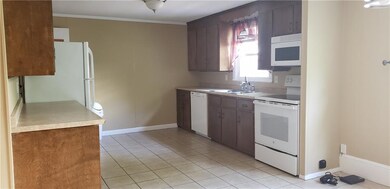 601 Broad St unit A, Cumberland, RI 02864 - photo 3