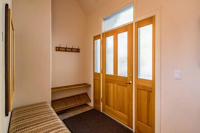 56994 Peppermill Ct unit 8-A, Sunriver, OR 97707 - photo 2