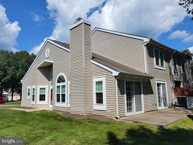 5603 Constitution Ct, North Wales, PA 19454 - photo 4